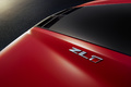 Chevy Camaro ZL1 - rouge - détail capot