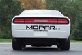 Dodge Challenger SRT-8 Mopar blanc/noir face arrière