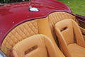 Aston Martin DB4 GT Roadster bordeaux intérieur 2
