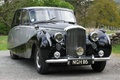 Bentley Mark VI Hooper Empress Saloon noir/gris 3/4 avant droit