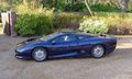 Jaguar XJ220 Bleue profil 