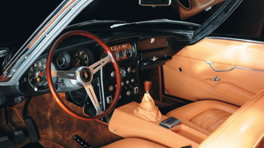 Lamborghini 400 GT marron intérieur