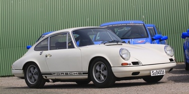 Porsche 911 2.0 R, blanche 3-4 avt drt