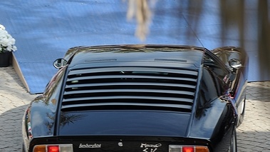Lamborghini Miura SV, noire, face ar plongée