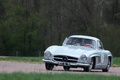 Mercedes 300 SL gris 3/4 avant gauche penché