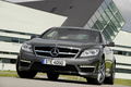 Mercedes CL63 AMG anthracite 3/4 avant gauche penché