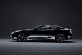 Aston Martin DBS Carbon Black - profil