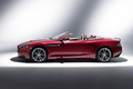 Aston Martin DBS Volante rouge profil