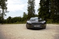 Aston Martin Rapide anthracite vue de face.