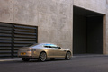 Aston Martin Rapide gris 3/4 arrière droit