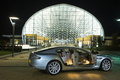 Aston Martin Rapide vert profil portes ouvertes