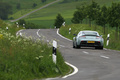 Aston Martin V12 Vantage vert face arrière