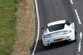 Aston Martin V8 Vantage N420 blanc face arrière penché vue de haut