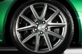 Aston Martin V8 Vantage S Roadster vert jante debout 2