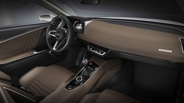Audi Quattro Concept blanc intérieur 3
