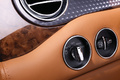 Bentley Azure T gris boutons