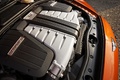 Bentley Continental GT orange moteur