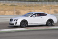 Bentley Continental Supersports blanc 3/4 avant droit filé 3