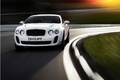 Bentley Continental Supersports blanche face avant.