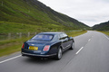 Bentley Muslanne bleu 3/4 arrière gauche travelling