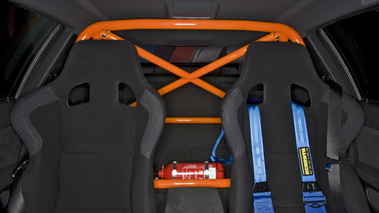 BMW M3 GTS - orange - habitacle, sièges