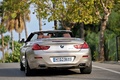 BMW Série 6 Cabriolet beige 3/4 arrière gauche