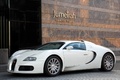 Bugatti Veyron blanc 3/4 avant gauche 2