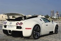 Bugatti Veyron Grand Sport blanc 3/4 arrière droit