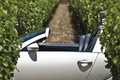 Bugatti Veyron Grand Sport blanc profil coupé debout