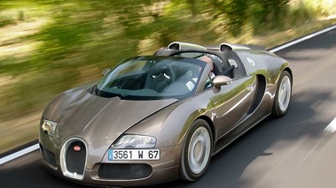 Bugatti Veyron Grand Sport marron 3/4 av