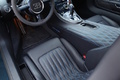 Bugatti Veyron Super Sport carbone bleu intérieur debout
