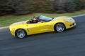 Chevrolet Corvette C6 Grand Sport jaune profil travelling penché