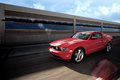 Ford Mustang GT rouge 3/4 avant gauche travelling