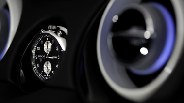 Jaguar XJ Platinum Concept - montre