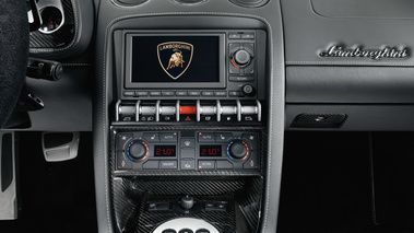 Lamborghini Gallardo LP560-4 blanc console centrale