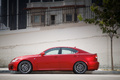 Lexus IS-F rouge profil