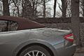 Maserati GranCabrio gris profil arrière coupé