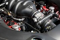 Maserati GranTurismo MC SportLine rouge moteur debout