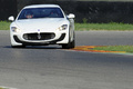 Maserati GranTurismo MC Stradale blanc face avant 2