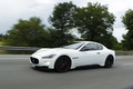 Maserati GranTurismo S MC Sportline - blanche - 3/4 avant gauche, travelling