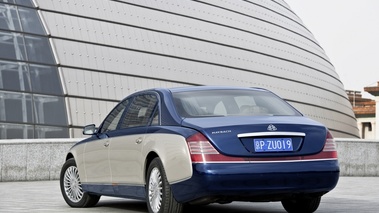 Maybach 62 FL - gris/bleu - 3/4 arrière gauche