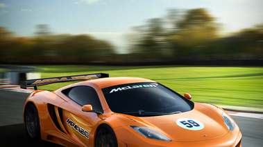 McLaren MP4-12C GT3 3/4 Avant Orange