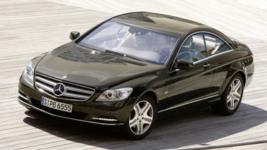 Mercedes CL600 - noire - 3/4 avant gauche