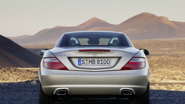 Mercedes SLK 2011 - beige - face arrière