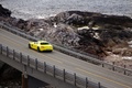 Mercedes SLS AMG E-Cell jaune 3/4 arrière gauche vue de haut