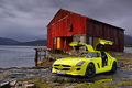 Mercedes SLS AMG E-Cell jaune 3/4 avant gauche portes ouvertes 2