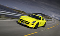 Mercedes SLS AMG E-Cell jaune 3/4 avant gauche travelling penché 2