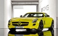 Mercedes SLS AMG E-Cell - jaune - 3/4 avant gauche