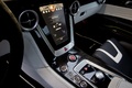 Mercedes SLS AMG E-Cell jaune console centrale 2