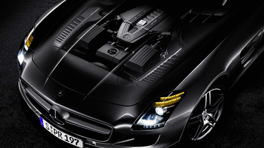 Mercedes SLS AMG gris moteur